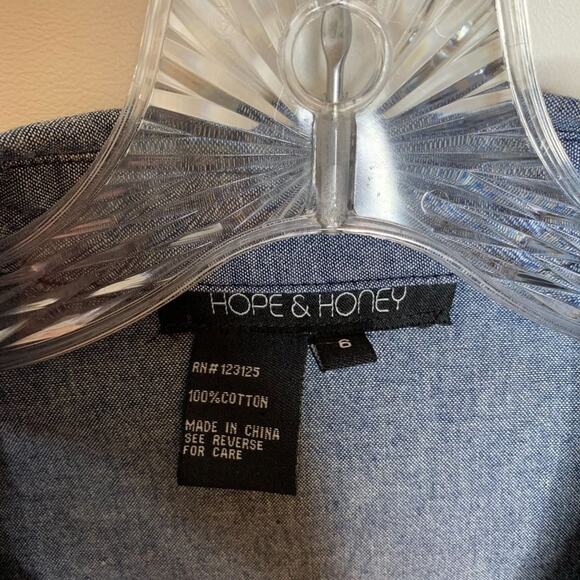 Hope & Honey Size 6 Cotton Chambray Button Up Belted Short Sleeve Shirt Dress - Picture 3 of 10